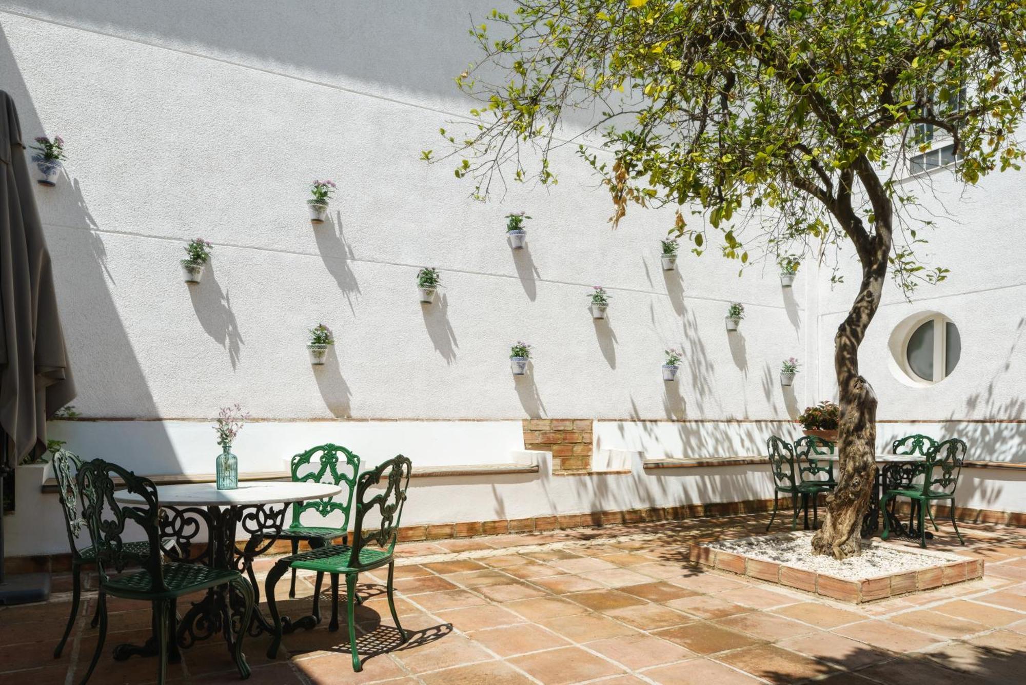 Отель Crisol Jardines De Кордова Экстерьер фото